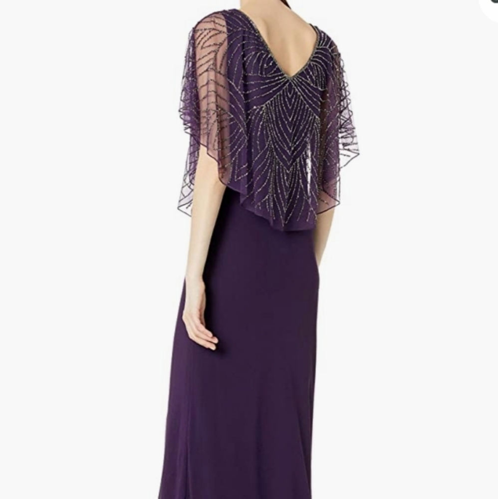 Super Stretchy Silhouette Lovely Gown Size 8